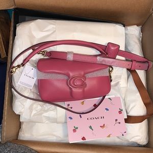 CoachPillow Tabby 18 Shoulder Bag